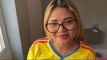Cute amateur blonde Bangs Big Dildo on cam